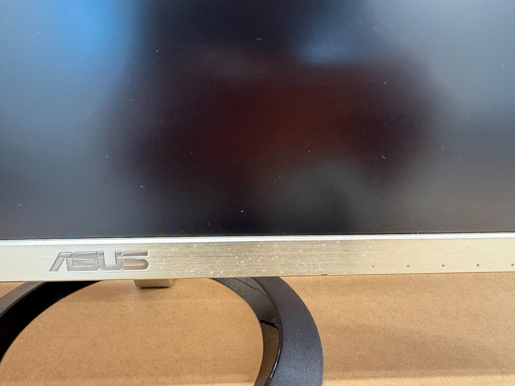 Asus Monitor: ASUS VZ249Q 23.8" Monitor – Usato da Dietlikon venduto da ComdatAG 2