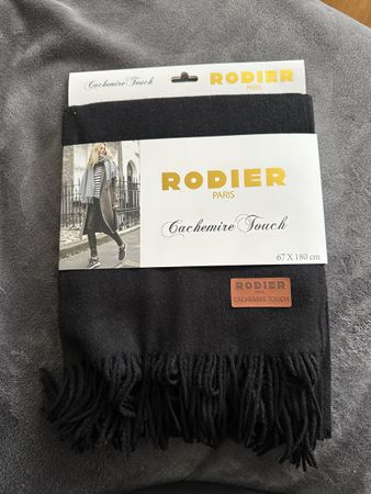 Originaler warmer schwarzer Schal von Rodier Paris