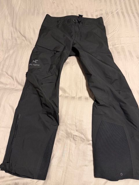 Pantaloni: Arc'teryx Beta AR Pants Grösse Medium-Short – Nuovo (secondo la descrizione) da Corpataux venduto da t1969p 6
