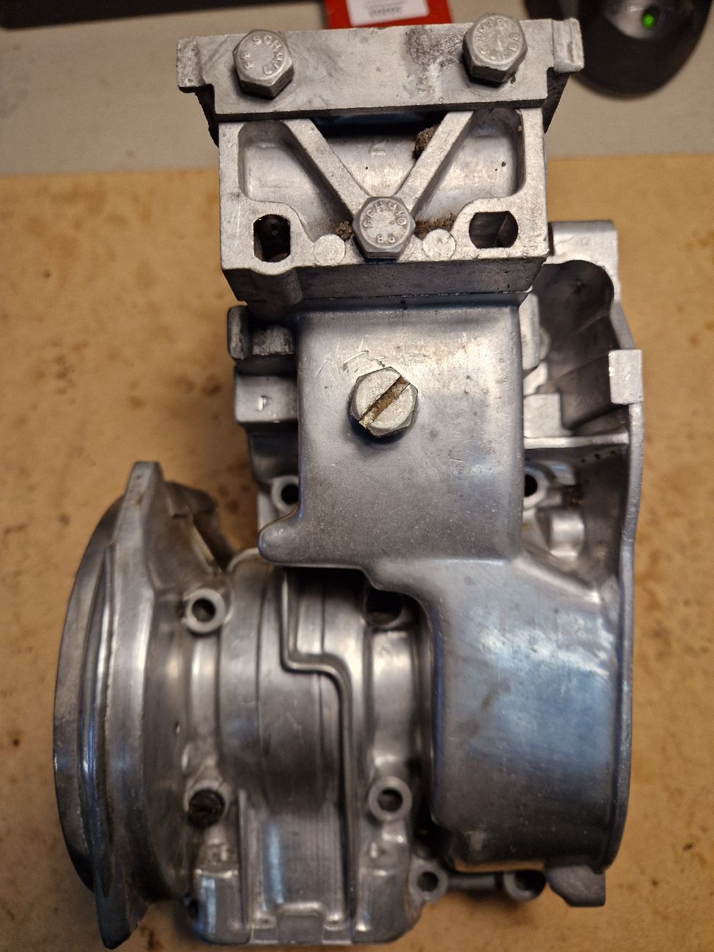 Puch Ciclomotori: Carter motore Puch E50 4 cuscinetti originali – Usato da Breno venduto da BorioliD 5