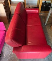Rotes Ledersofa 2-Sitzer im Angebot – Sommer-Aktion!