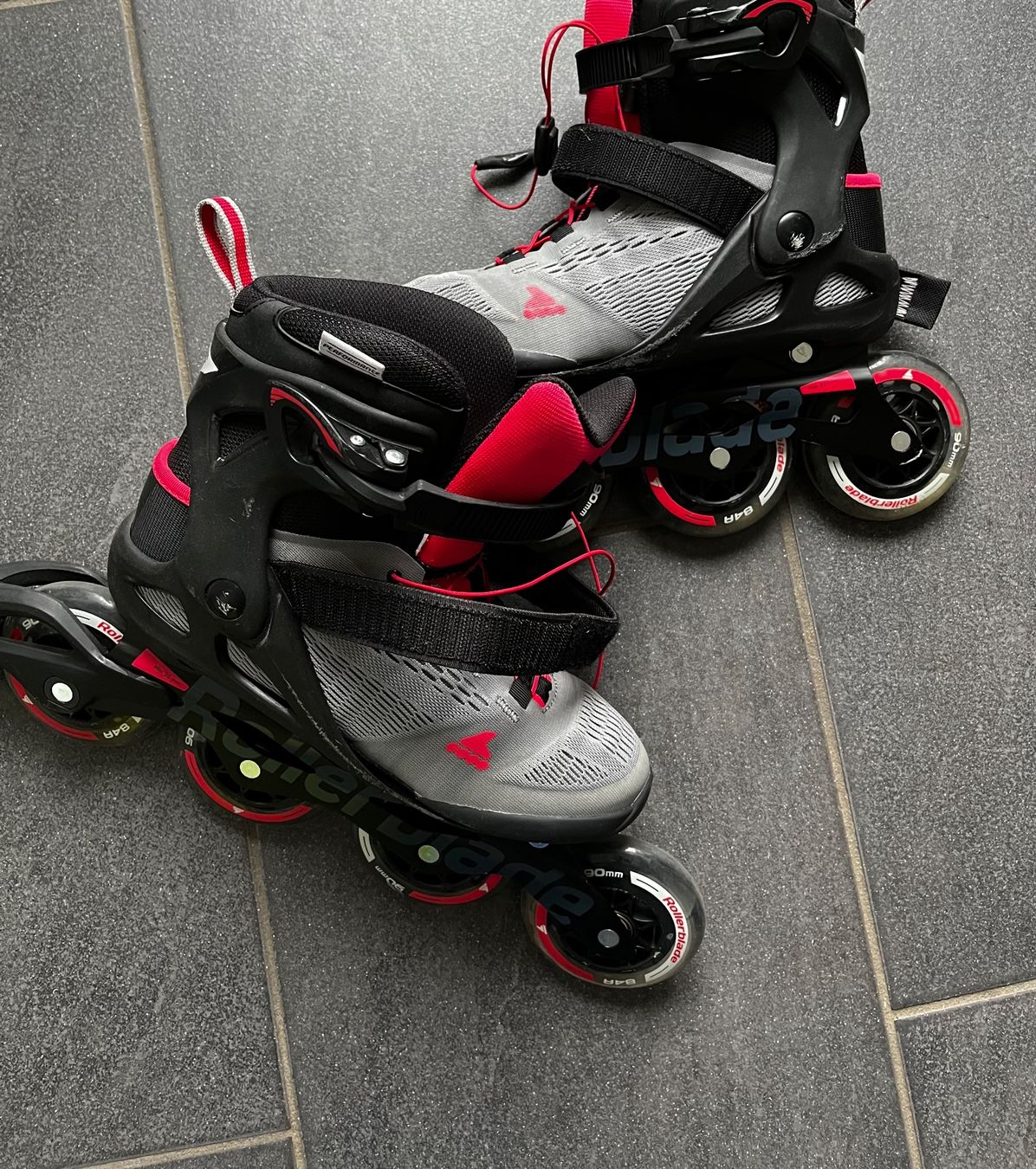 Pattini in linea & Pattini a rotelle: Rollerblades – Usato da Olten venduto da WerRa