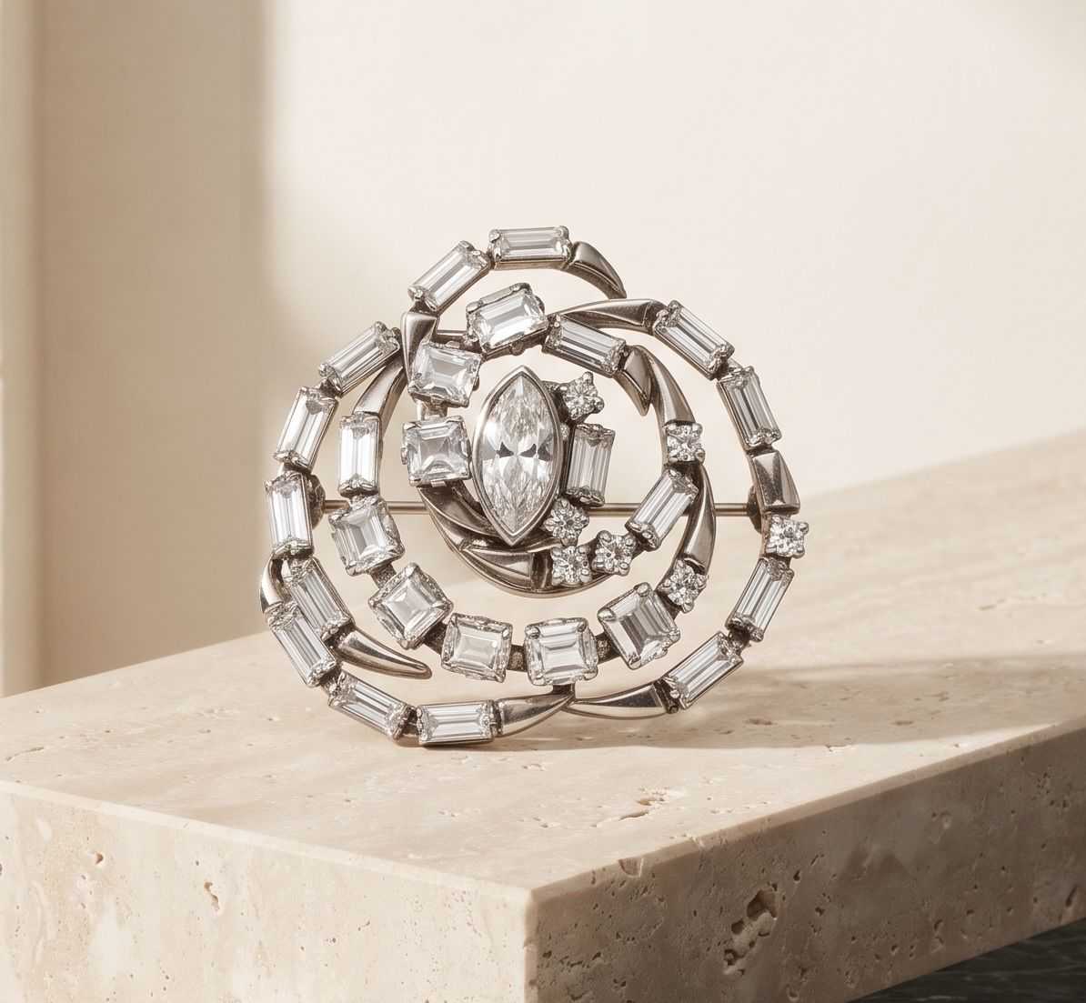 Gucci Broches & Aiguilles: Gucci vintage brooch – D'occasion à Forch par ays_5lbc