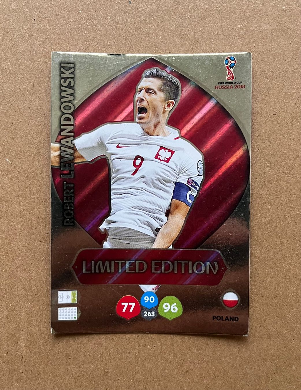 Panini Carte collezionabili: 2018 Panini Adrenalyn XL Robert Lewandowski  Limited Edition – Usato da Wagen venduto da Focuscrew