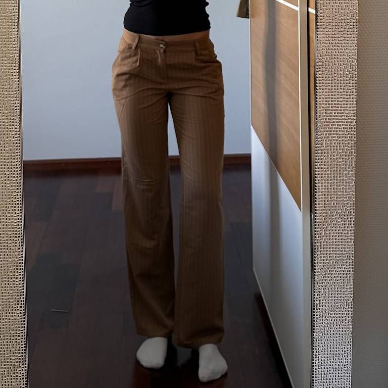 Pantaloni: Braun gestreifte Stoffhose – Usato da Birsfelden venduto da jes_5r8c