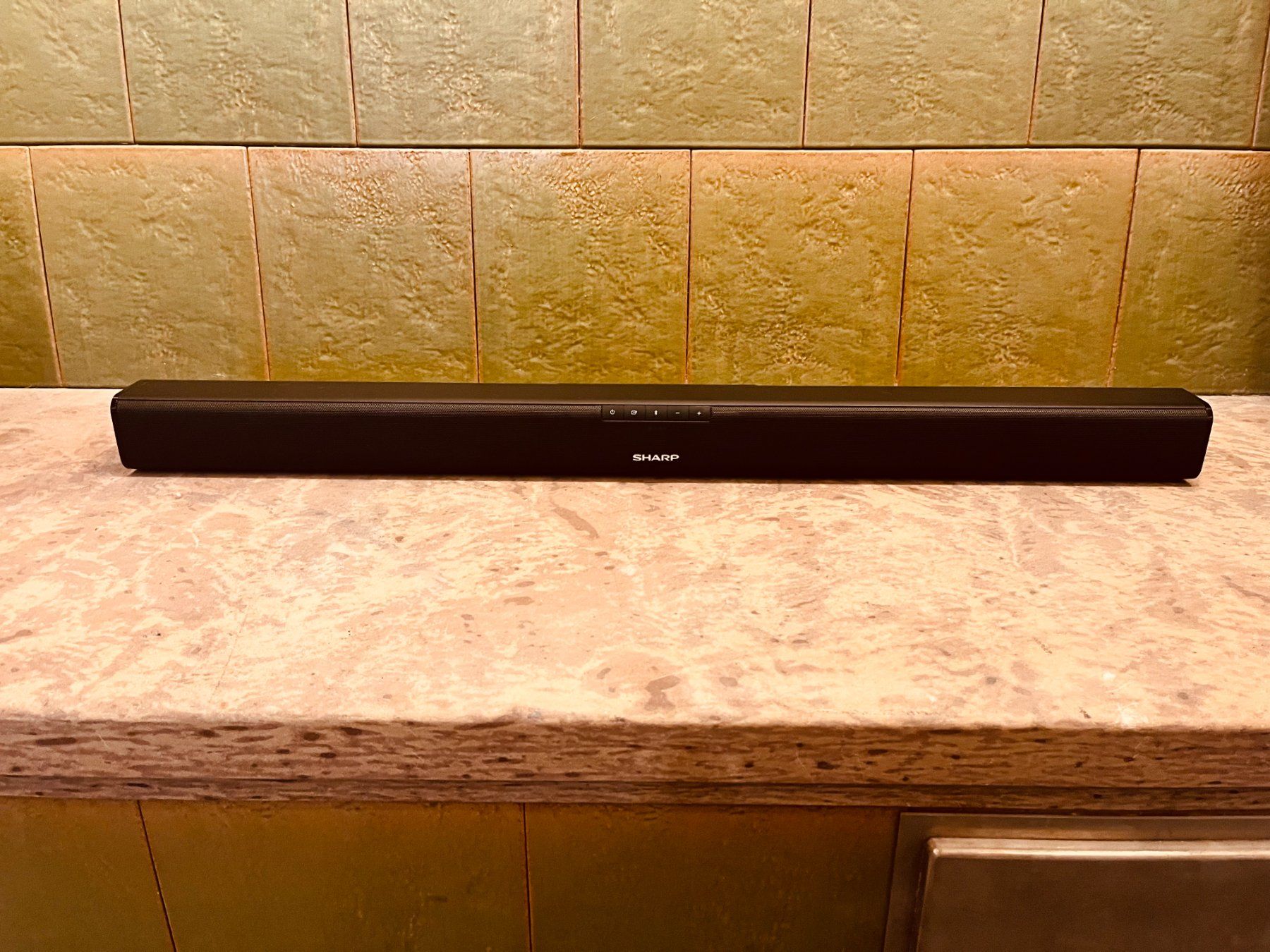 Sharp Home Cinema: Sharp Soundbar mit Subwoofer – Usato da Remigen venduto da Fazer 1