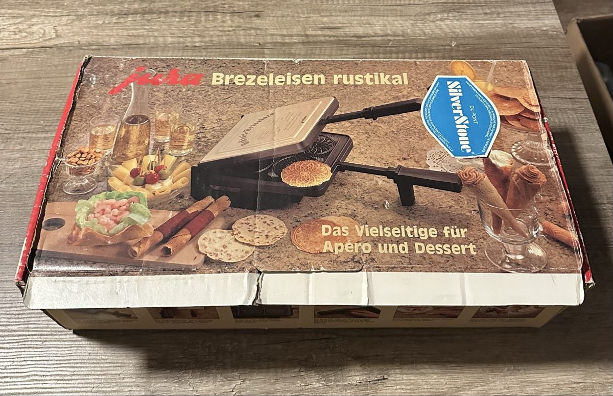 Jura Elettrodomestici da cucina: Jura Brezeleisen Rustikal Typ 142  – Usato da Malans GR venduto da Nando.G