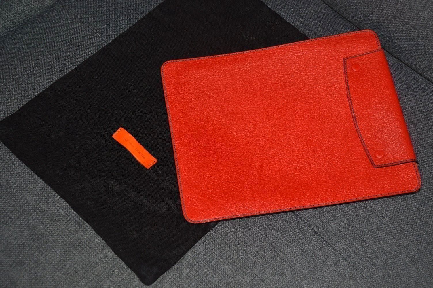Covers & Taschen: Etui  für  iPad Maison Takuya – Gebraucht aus Collonges von Auganien 1