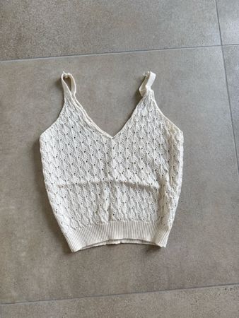 Vintage Crochet Tank Top - Perfect for Summer Days!