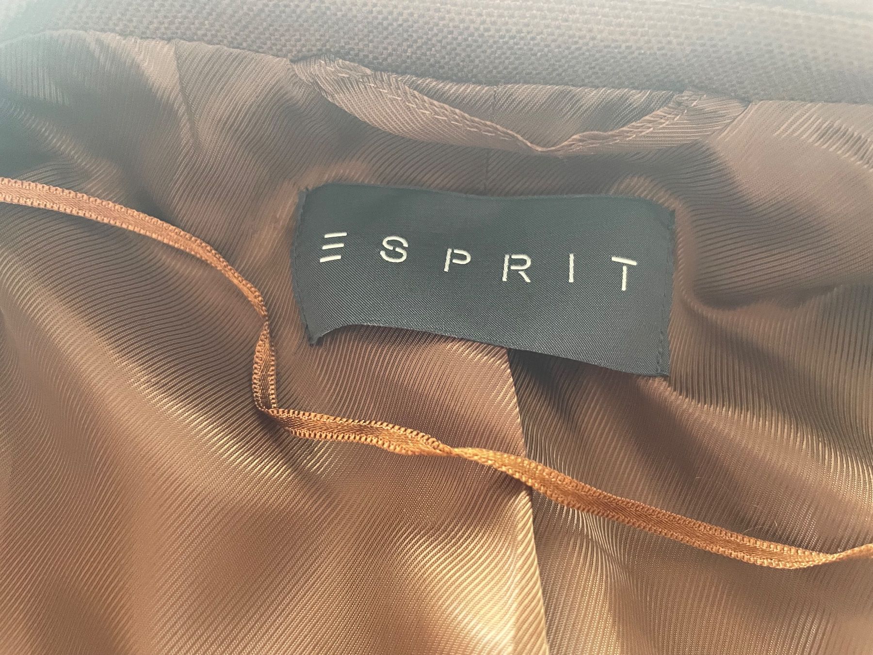 Esprit Cappotti: Esprit Mantel – Nuovo (secondo la descrizione) da Unteriberg venduto da fae_2gz2 4