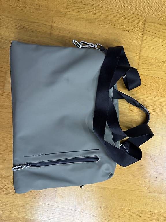 Samsonite Borse: Laptop Tasche Samsonite Grün-Grau – Nuovo (secondo la descrizione) da Bern venduto da kwa_pyt9