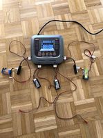Chargeur SkyRC Q200