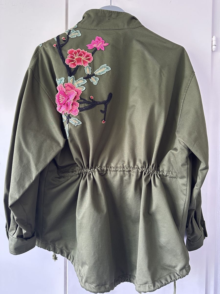 Zara Jacken: Zara Jacke – Gebraucht aus Zürich von cel_hr6n 1