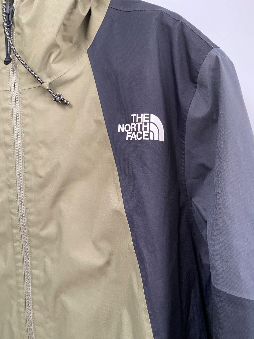 North Face Giacche: Herrenjacke THE NORTH FACE Gr. L – Usato da Richterswil venduto da Busanca 5