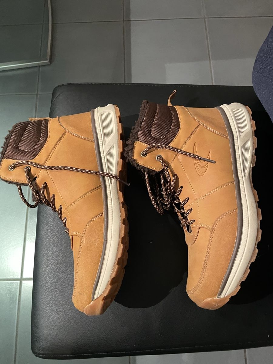 Scarpe da uomo: Winterschuhe gefüttert – Usato da Uetendorf venduto da Ragusa09 1