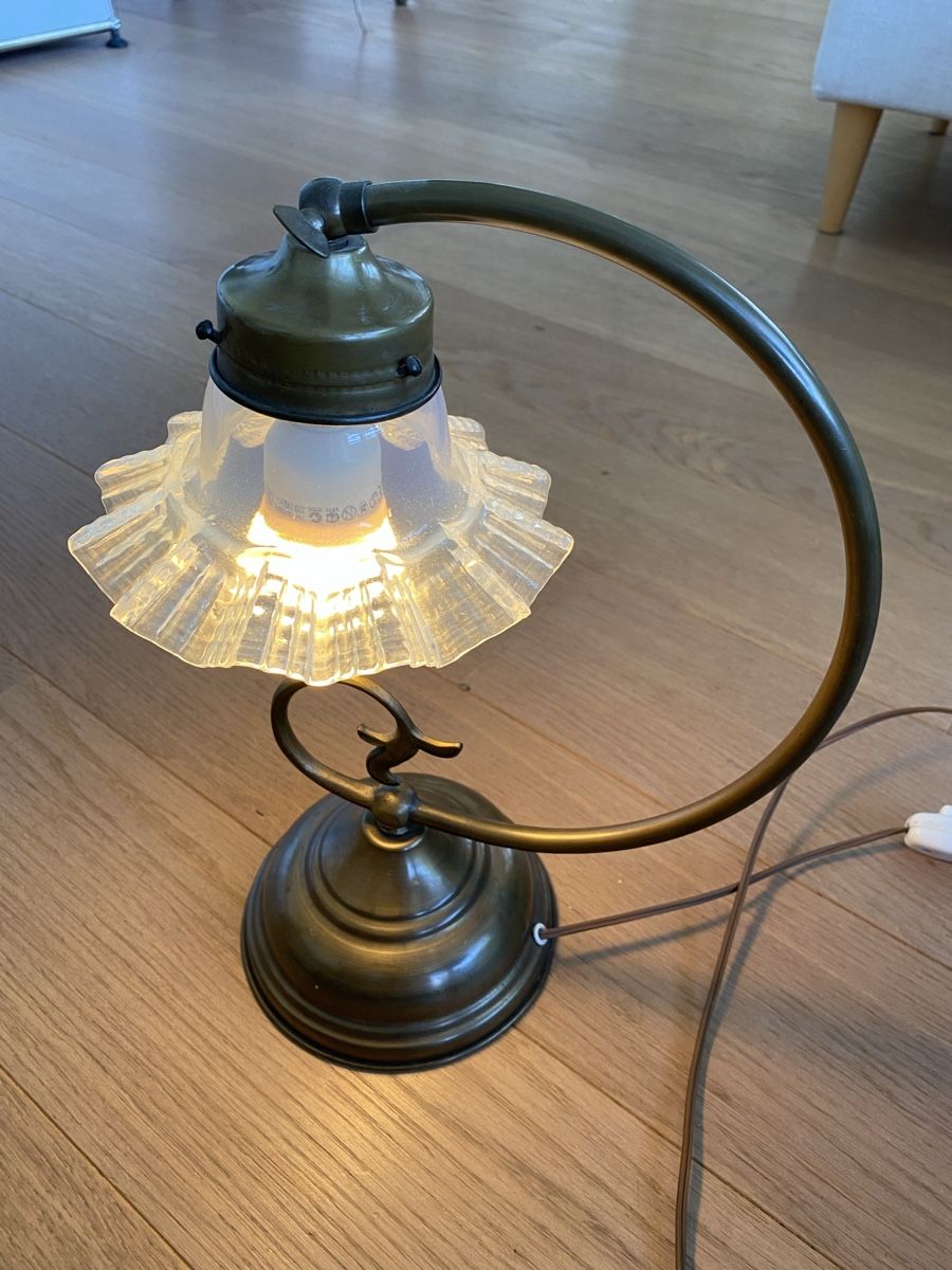 Lampade: Antike Jugendstil Tischlampe Messing  – Usato da Niederrohrdorf venduto da StefMont 1