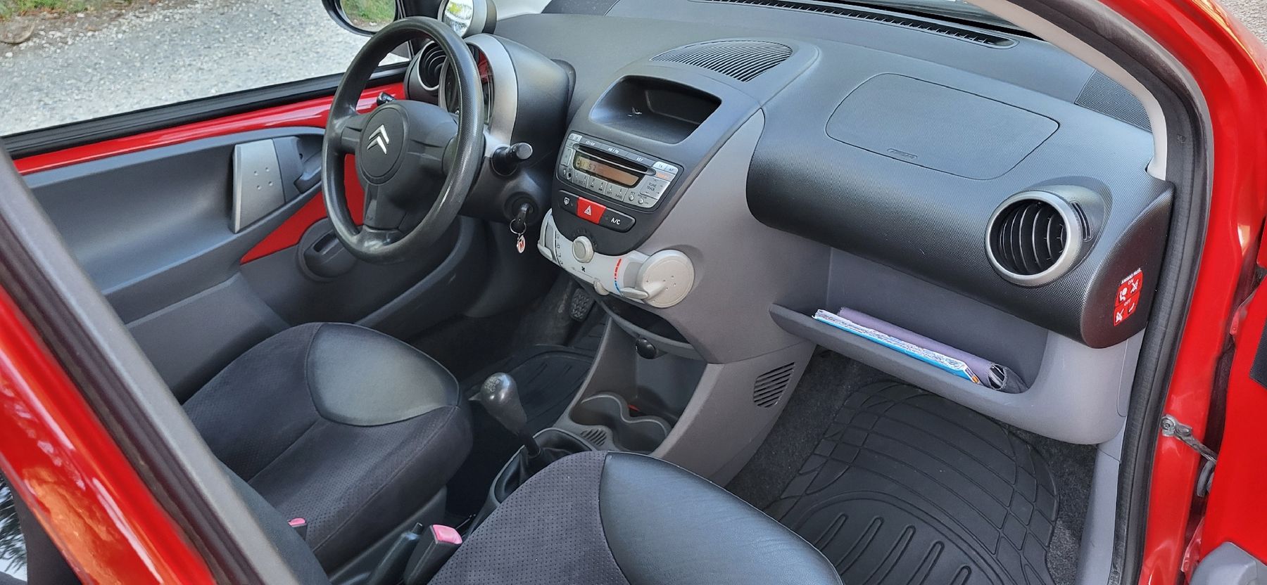 Citroën Automobili: Citroen C1 Expertise – Usato da Denges venduto da inox--2 6
