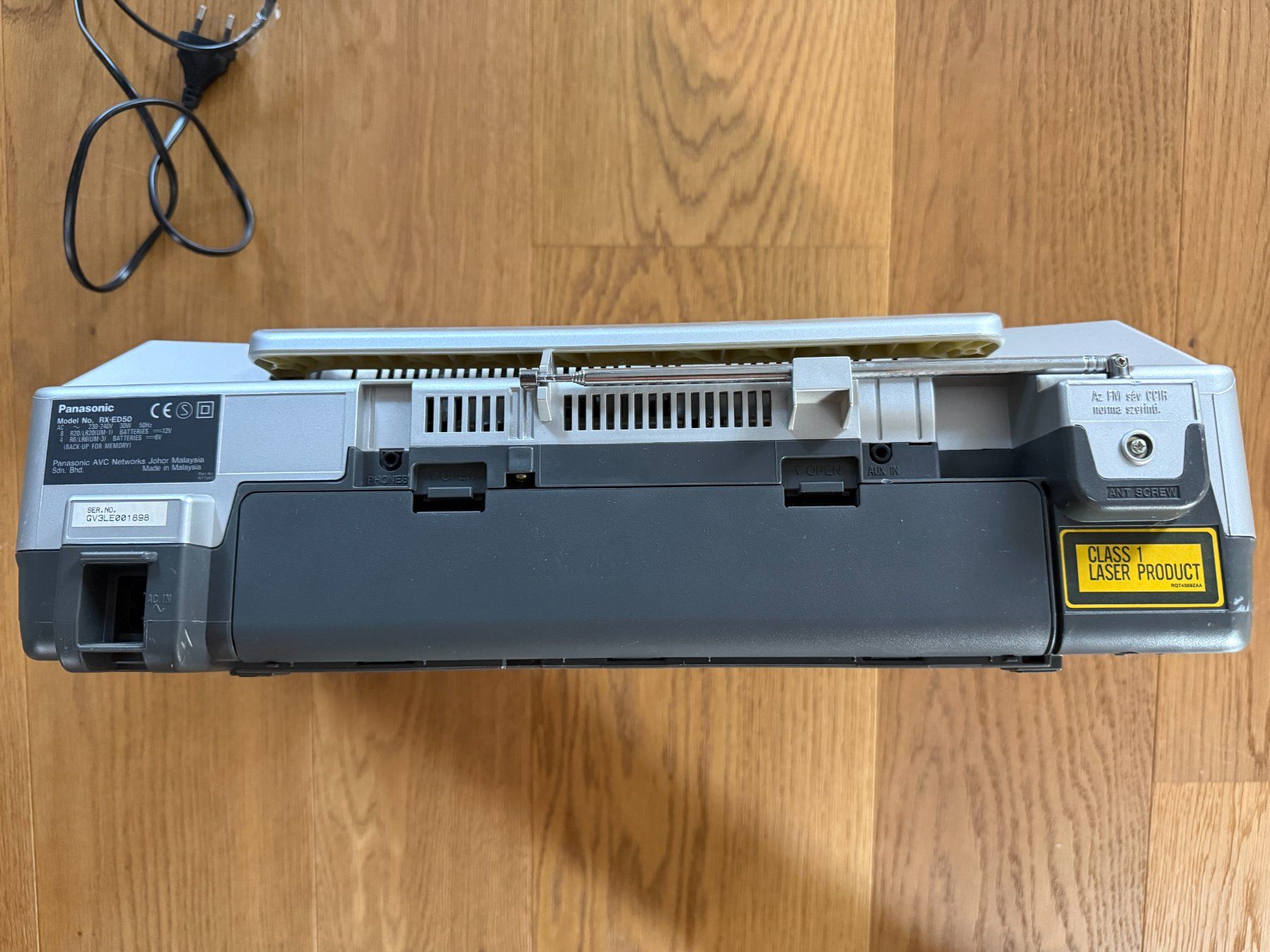 Panasonic Lecteur media portable: Radio-CD Panasonic RX-FS400, argent, avec double cassette – D'occasion à Founex par MaevaMatahi 2