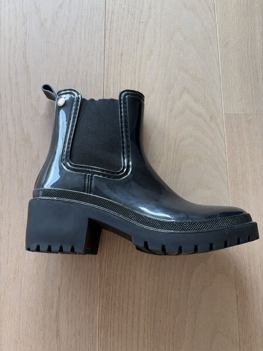 Scarpe da donna: Regenstiefel Gr 41  – Usato da Affoltern am Albis venduto da TanGotan 1