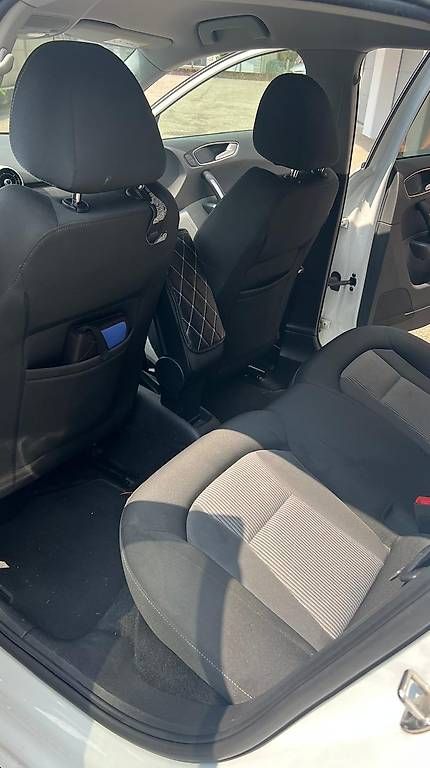 Automobili: Audi A1 1.4 s-line  – Usato da Bellinzona venduto da lus_lyb5 1