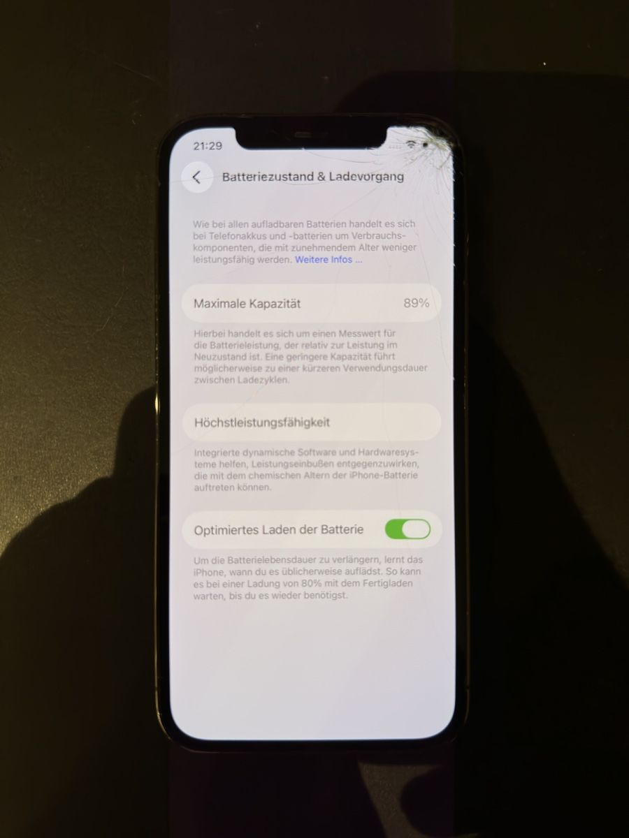 Apple Portables: Apple iPhone 12 Pro 128 GB Graphite / Schwarz – D'occasion à Seuzach par zh1989 6
