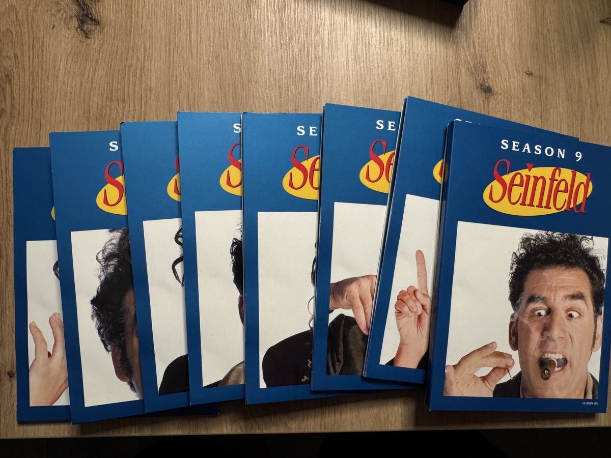 Tutti i DVDs: Seinfeld The Complete Series Box Set DVD neuwertig – Usato da Biberist venduto da etesummer 3