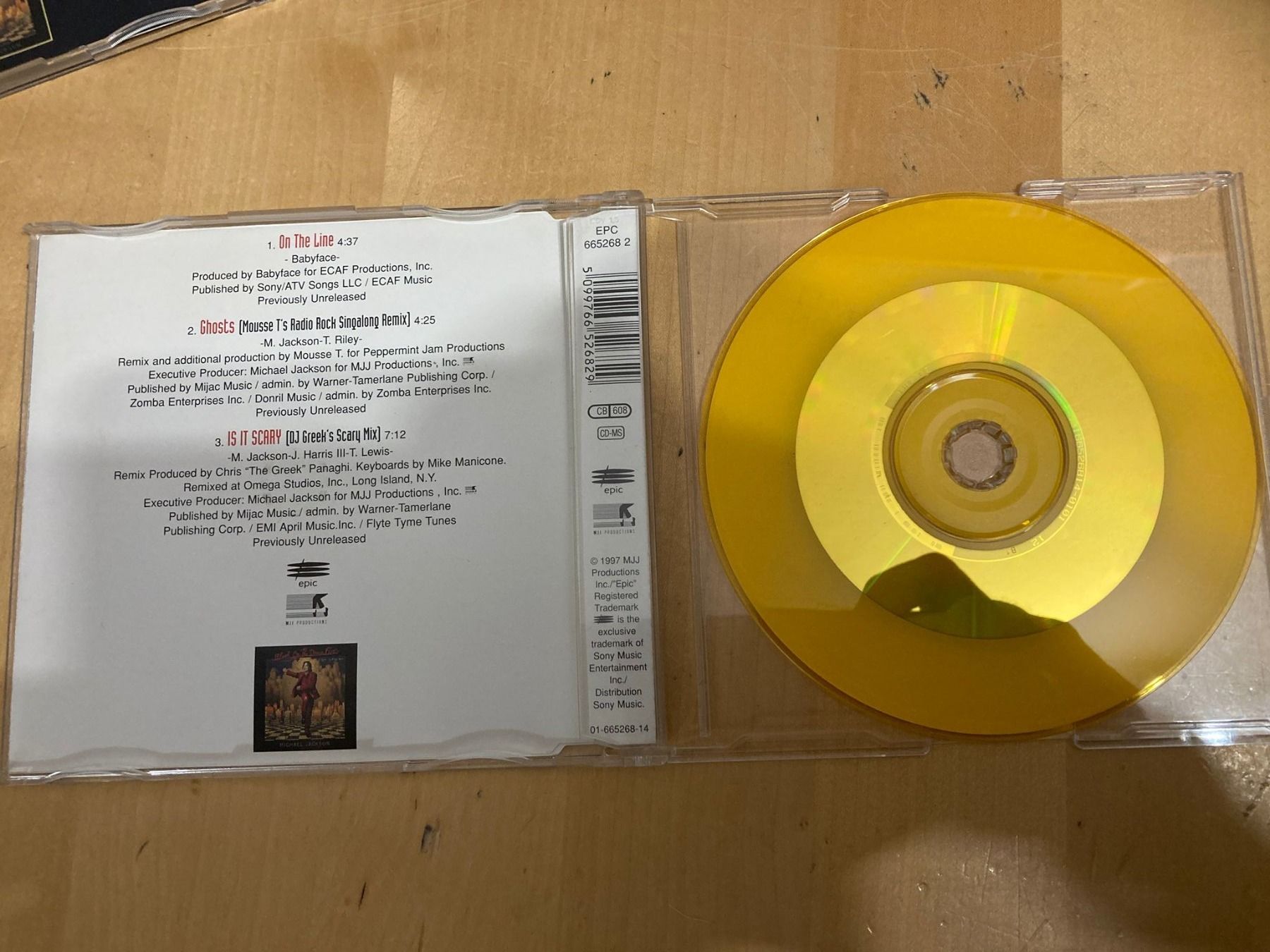 CD: Michael Jackson - Ghosts Limited Edition Minimax – Usato da Mörel venduto da Manolocana 1