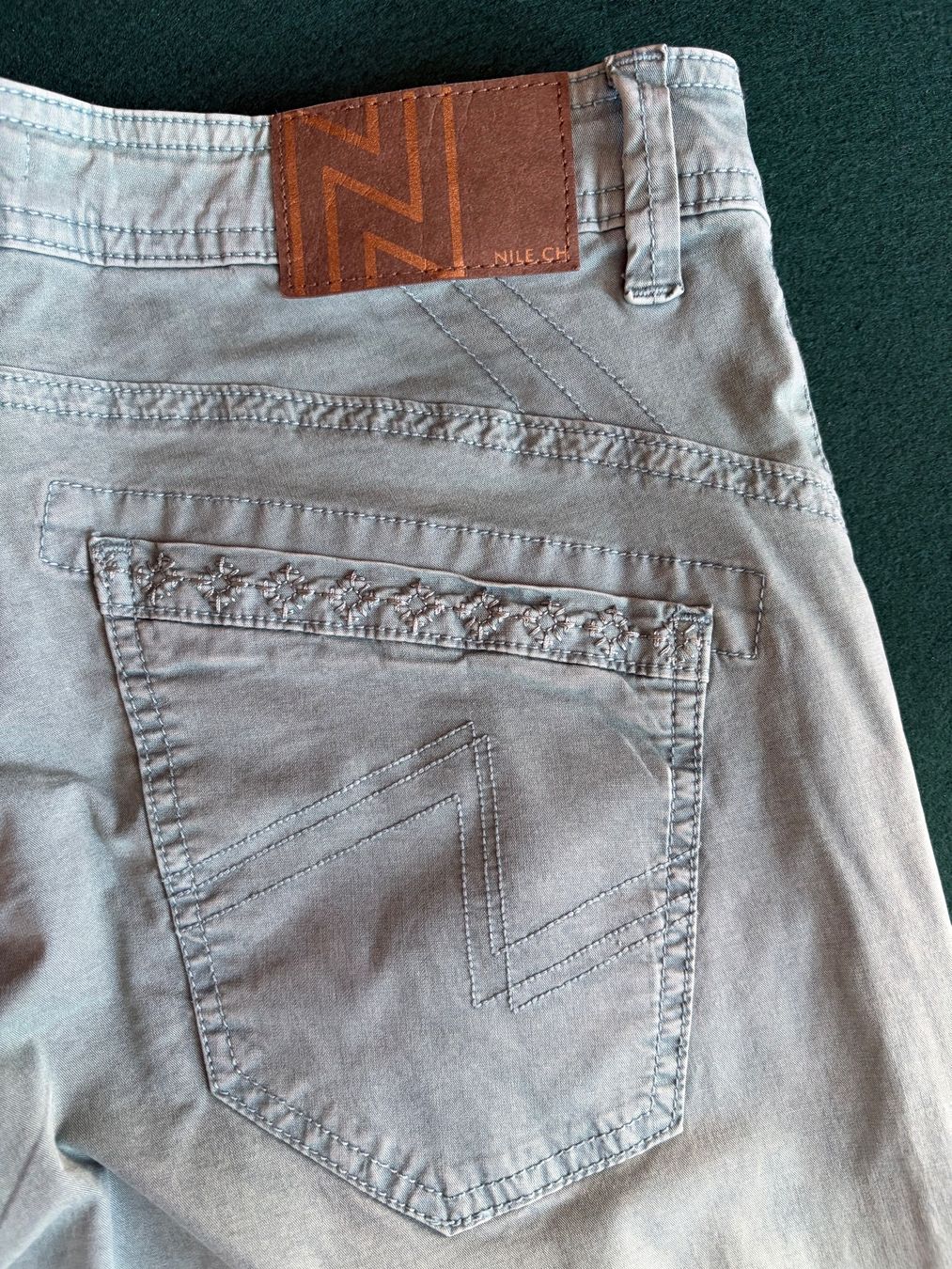 Nile Pantalons: NILE Hose Gr. M – D'occasion à Interlaken par Bona55 7
