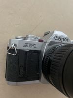 Canon AV-1 Canon FD 35–70 mm Zoomobj