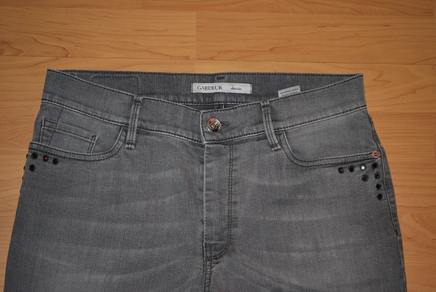 Jeans: Jeans GARDEUR  Taille/Grosse M – Usato da Cossonay-ville venduto da Super-Price-Quality 1