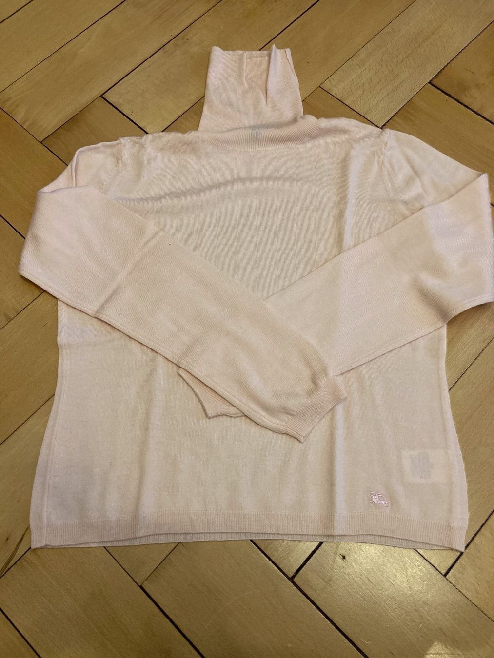 Burberry Maglioni & Felpe: Burberry Rollkragenpullover zartrosa – Usato da Unterseen venduto da amj_zz7j
