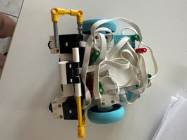 Lego Spike Hub Motors 2 touch sensors and 1 light sensor