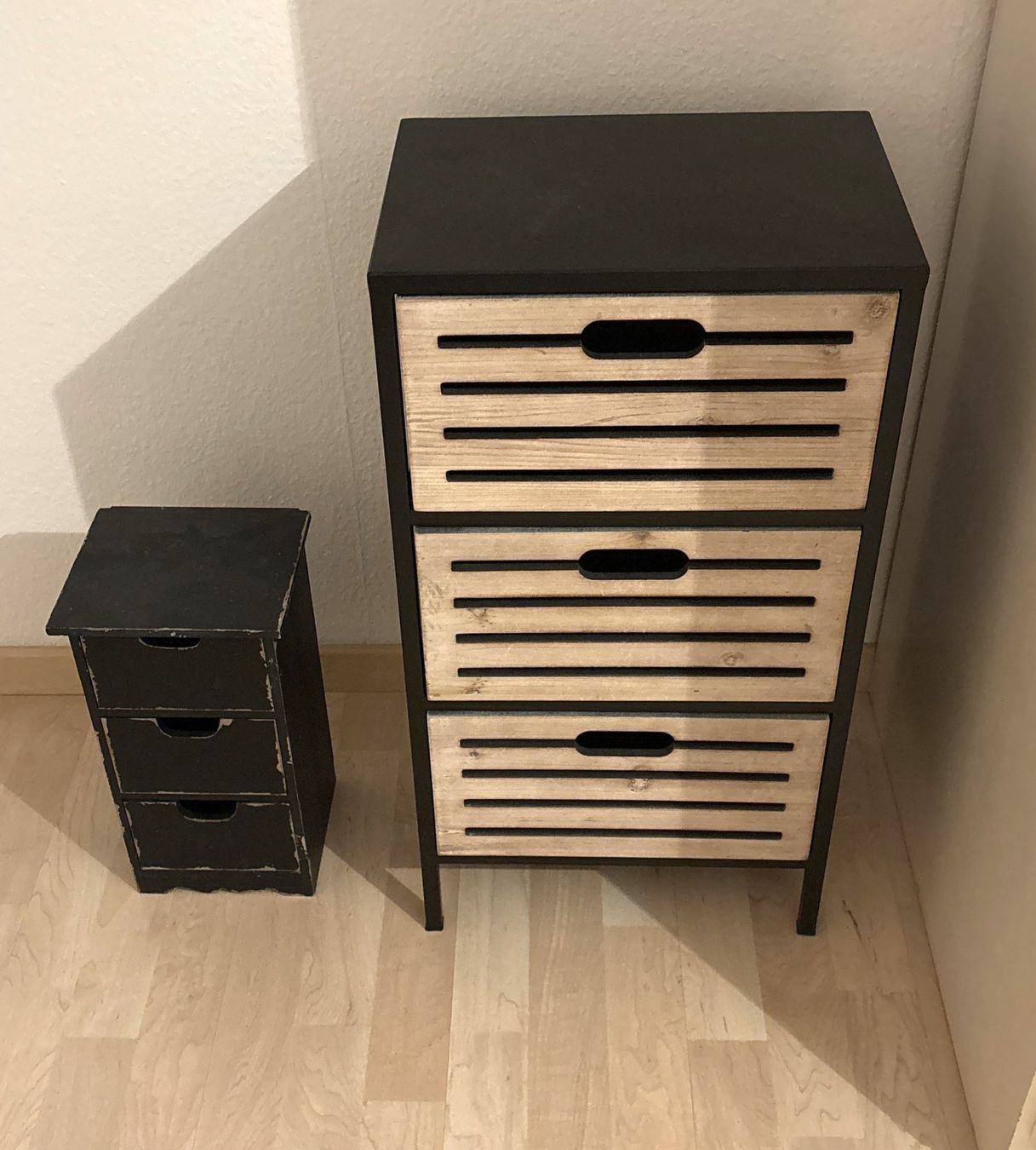 Commodes: Kommode mit kleiner Schubladenkommode – D'occasion à Glattbrugg par Ariel012 1