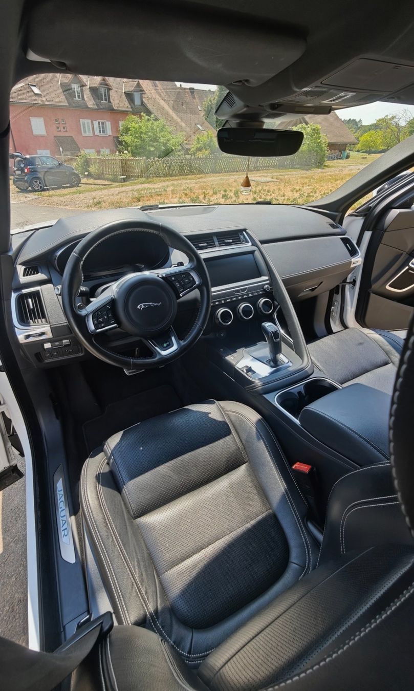 Jaguar Autos: Jaguar E-Pace 2.0 D180 AWD – Gebraucht aus Kloten von Mayoro7 5