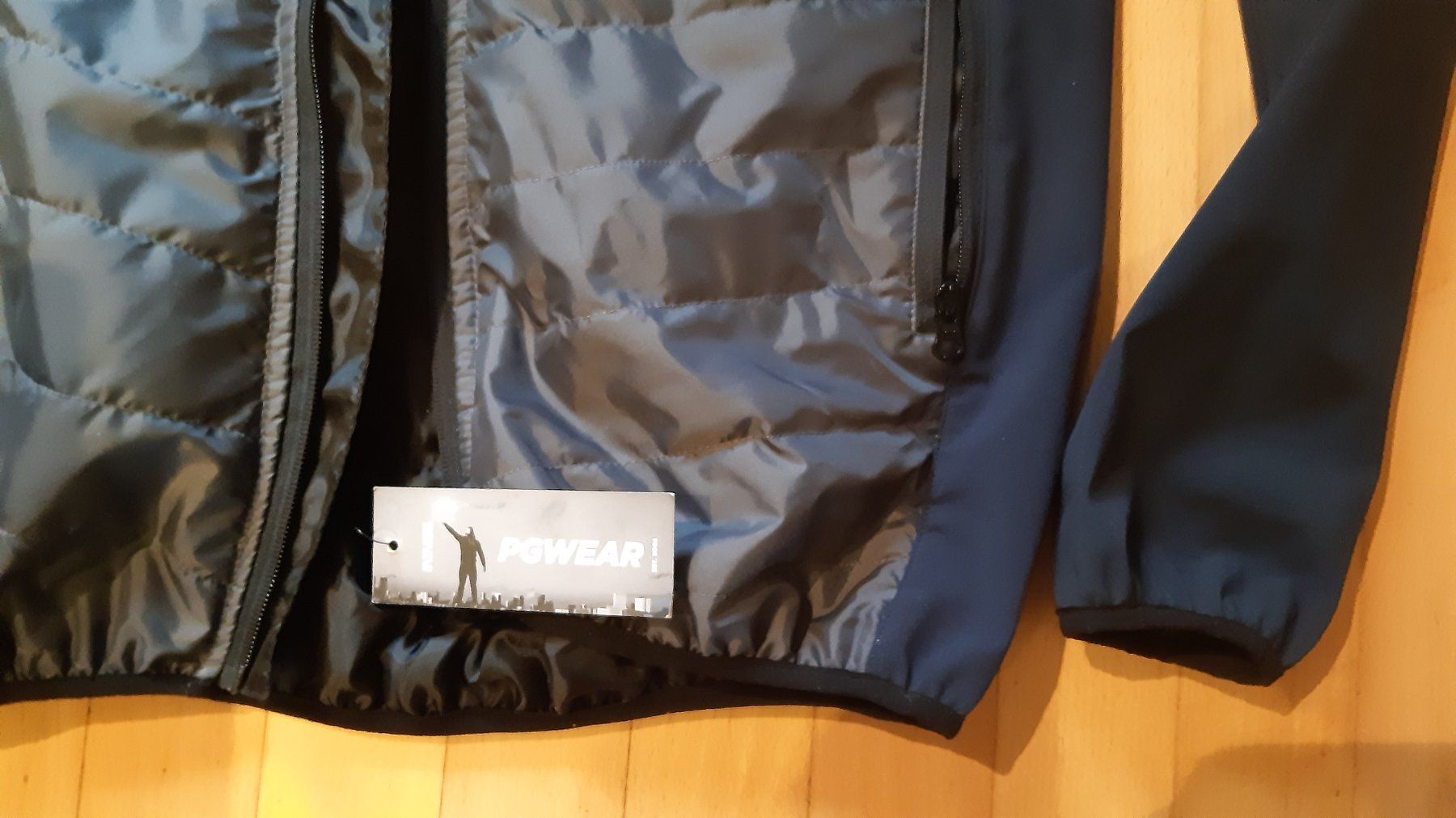 Jacken: Softshell Stadionjacke – Neu (gemäss Beschreibung) aus Unterengstringen von Olifant4 1