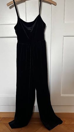 Velour-Jumper von Urban Outfitters, Schwarz, XS
