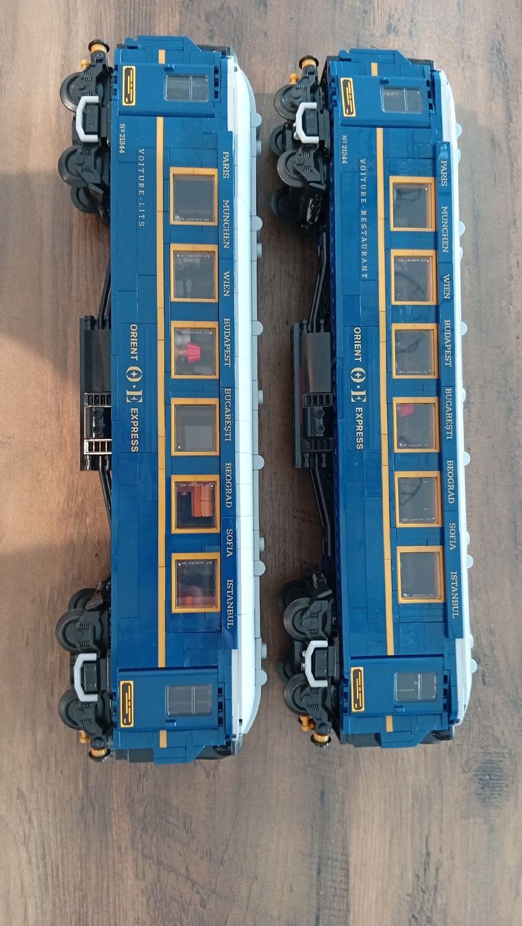 Lego Spielzeuge: 2 Lego Orient-Express Wagen – Neu (gemäss Beschreibung) aus Frauenfeld von Pasta01