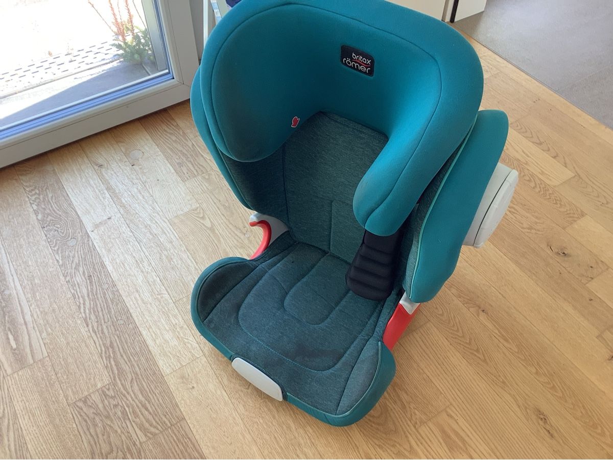 Britax Römer Seggiolini per auto: Britax Römer Auto Sessel Kinder – Nuovo (secondo la descrizione) da Busswil BE venduto da kun_ydq8 3