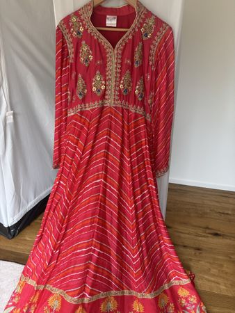 Fantastisch bestiktes Seidenkleid, Gr. L