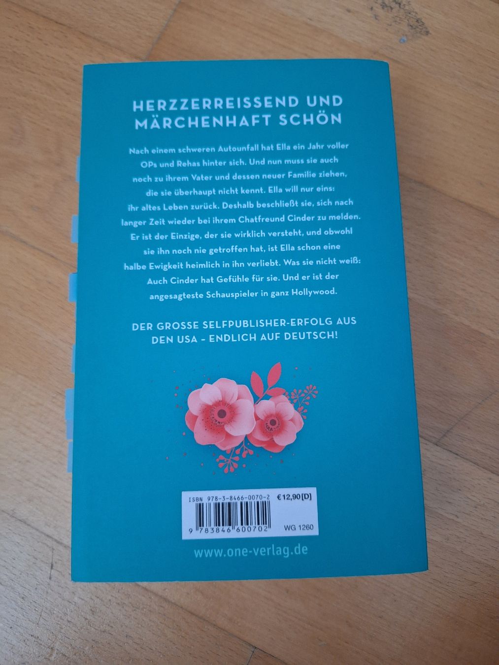 Livres: Buch "Cinder & Ella" von Kelly Oram – D'occasion à Niederrohrdorf par Rompo 1