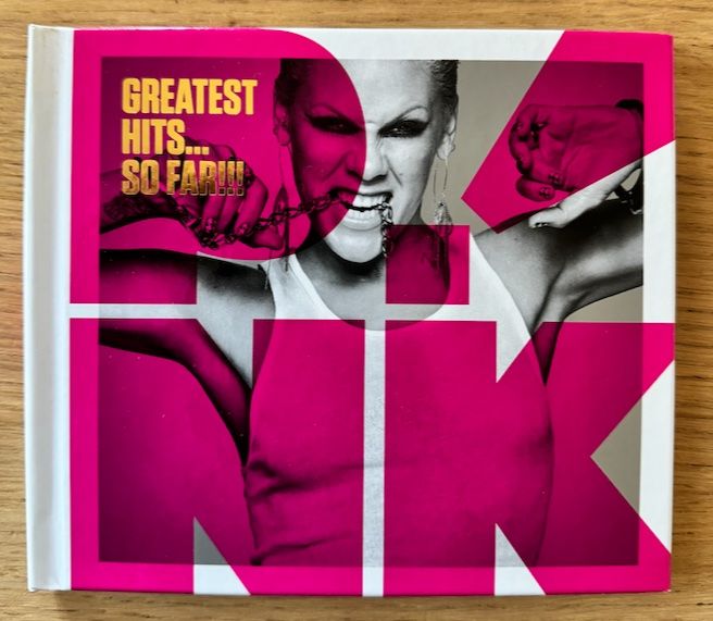 Pink - Greatest Hits So Far CD + DVD Collector (Gebraucht) in Lausanne ...