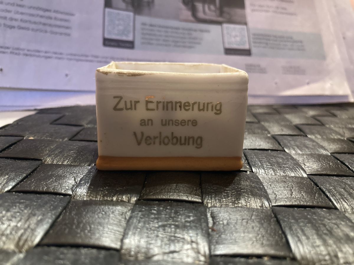 Behälter & Ähnliches: Ring Aufbewahrungsbox – Gebraucht aus Schwanden GL von bait04