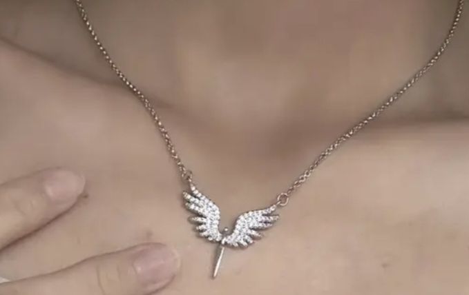 Ketten: Collana con ciondolo ali d'angelo  – Neu (gemäss Beschreibung) aus Giubiasco von Stefaniav 1