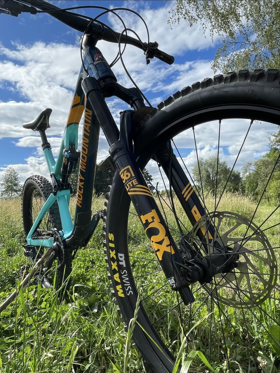 Rocky Mountain Bicycles Biciclette: Rocky Mountain Altitude Carbon 2021 – Nuovo (secondo la descrizione) da Ostermundigen venduto da Lexington_100 5