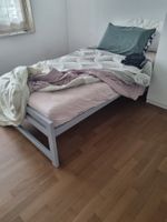Bett Interio mit Matraze