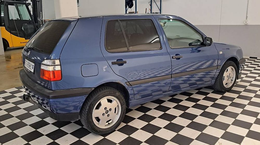 Golf 3 18 90 Ps