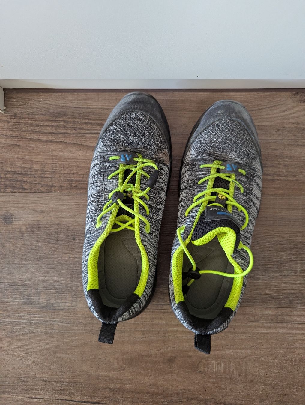 Scarpe da uomo: Sicherheitsschuhe (Gr. 40) – Nuovo (secondo la descrizione) da Luzern venduto da Superlari8 1