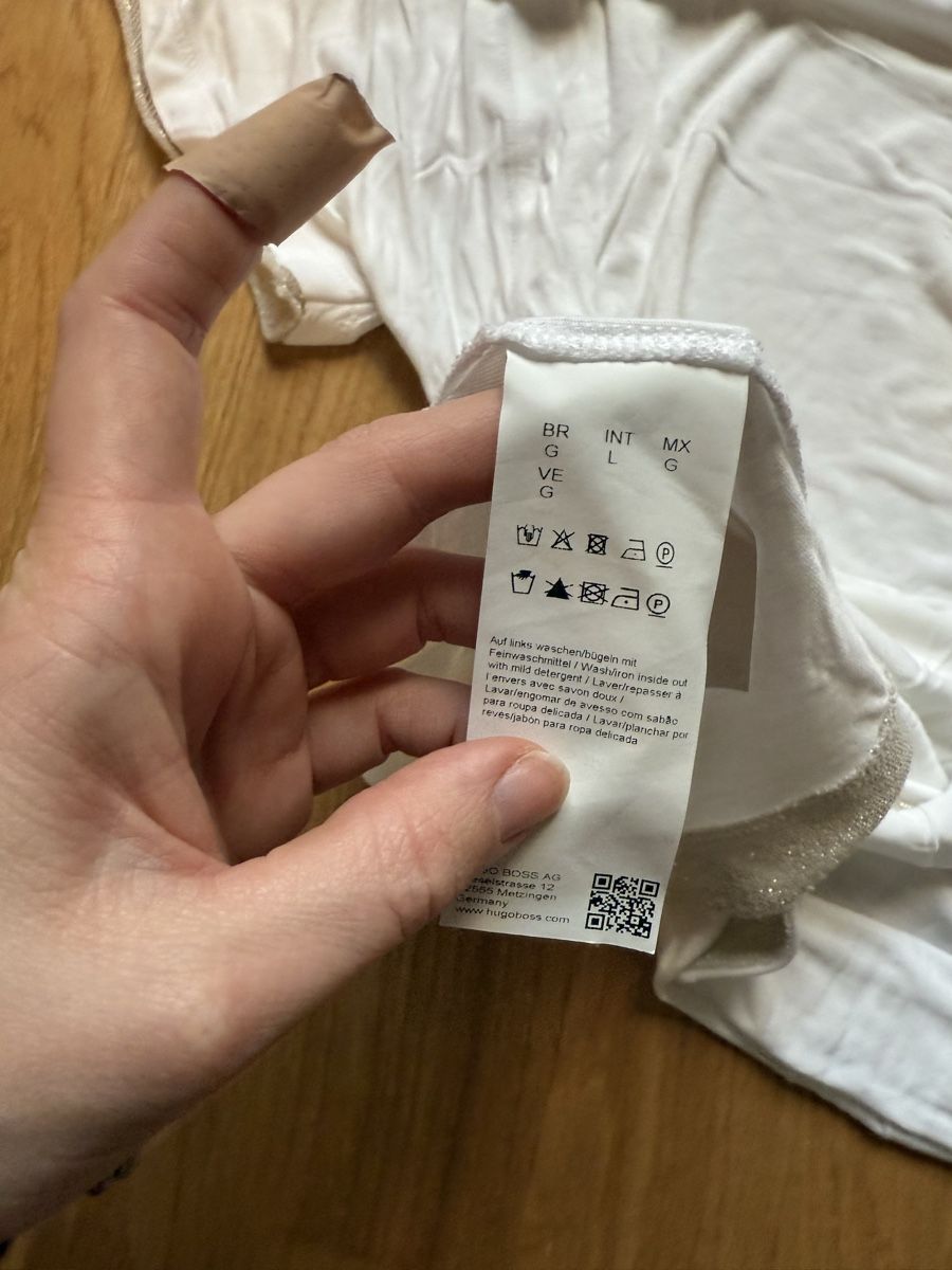 Hugo Boss T-shirt: T-Shirt Hugo Boss, Gr. 40 – Usato da Zürich venduto da Lenath22 6