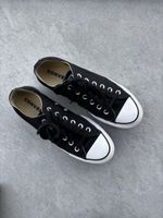 Schwarzes Chucks Converse Allstar  