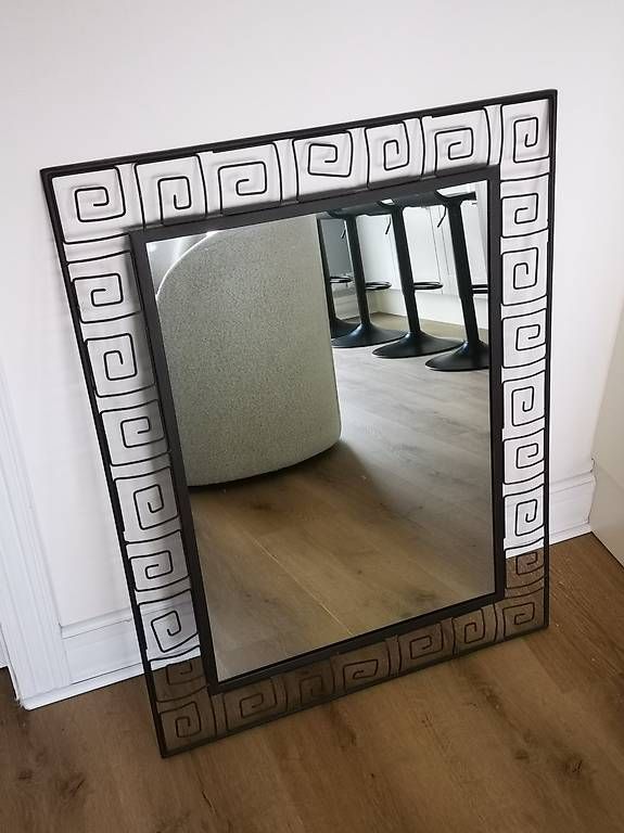 Miroirs: Jolie miroir en acier – D'occasion à Blonay par Hlalibe 1